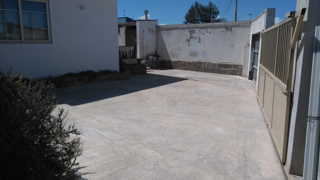 B&B Fantar House Carbonia Bagian luar foto